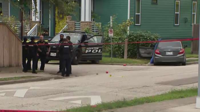 Pedestrian Fatally Shoots Man Inside Car Near The Heights, Flock Cameras Help Track Suspect